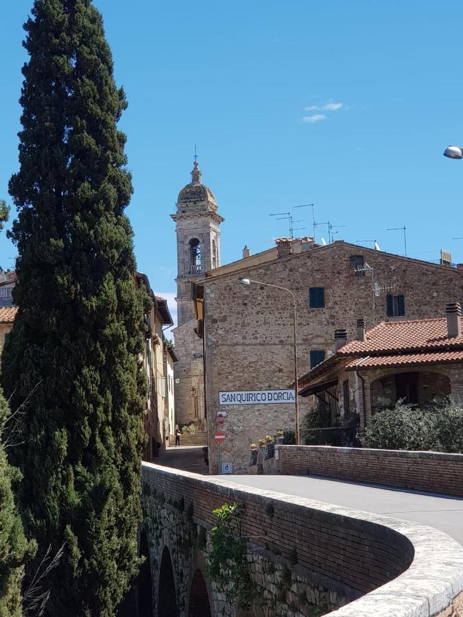Ferienwohnung Dimora In San Quirico dʼOrcia Exterior foto