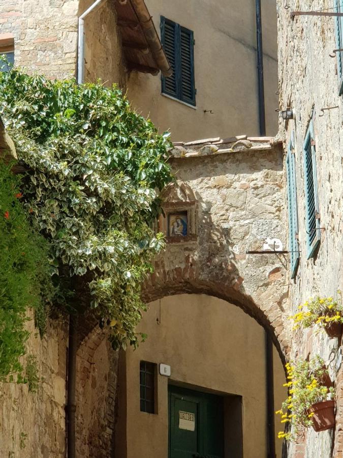 Ferienwohnung Dimora In San Quirico dʼOrcia Exterior foto